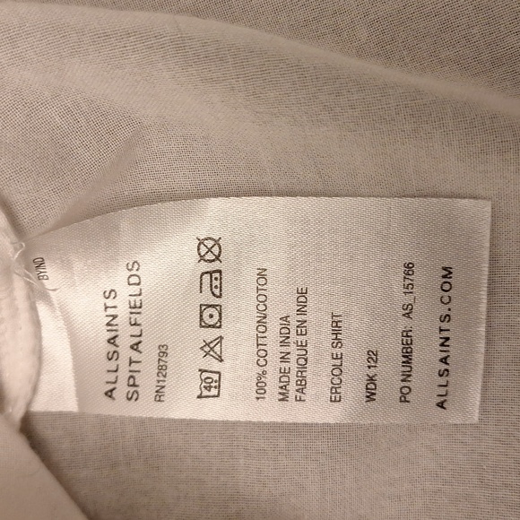 White blouse - Picture 5 of 6